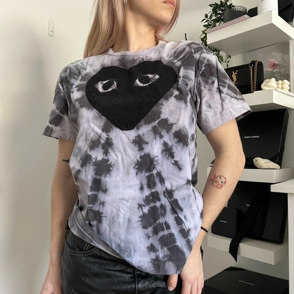 COMME DES GARÇONS REWORKED TIE-DYE PLAY TEE - Picture 1 of 4
